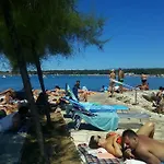- Nin Family * Zaton (Zadar)