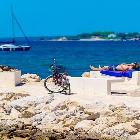 - Nin Family Zaton (Zadar)